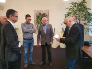 Die Initiatoren des Bürgerbegehrens 1876 Unterschriften gesammelt.